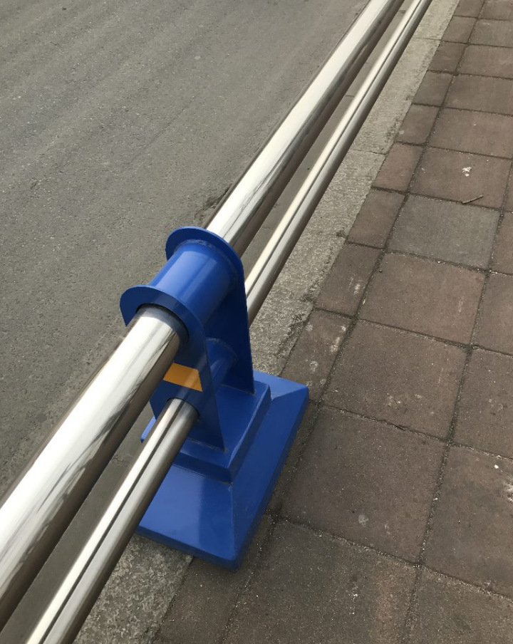 道路护栏